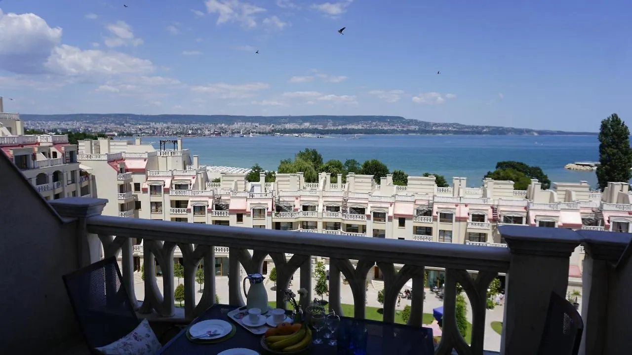 Апартаменти Варна Саут На Плажа - Varna South Apartments On The Beach